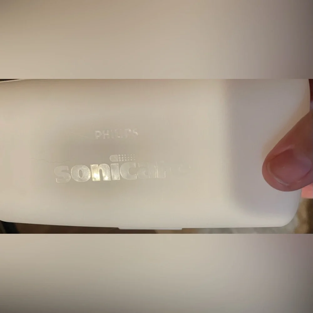 3/$15 TWO Philips Sonicare White Electric Toothbrush Travel Cases